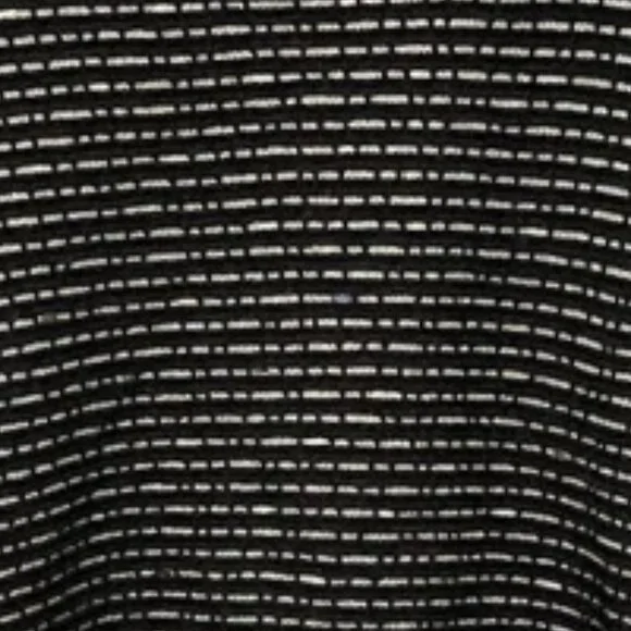 St. John Sport Large Cropped Crewneck Grey Black Embellished Cropped Swe… - Picture 3 of 8